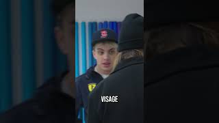 Chute Épique : Sable, Fou rire et Réalité Cachée ! 😂 #shorts