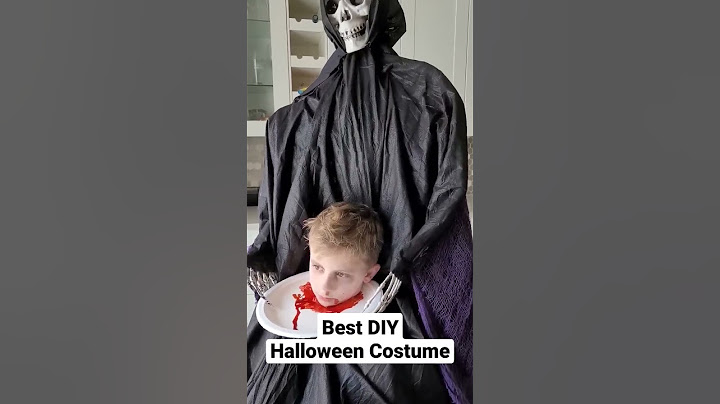 Scary Halloween Costume.. 😱