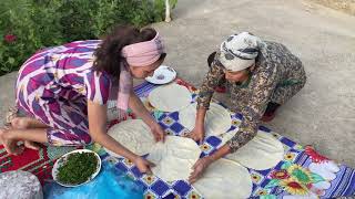 Uzbekistan. LIFE IN THE VILLAGE. Cooking Pies with dill Kazan-samsa. ASMR. life video. Qishlaq Nanai