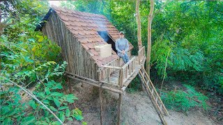 35 Days Building Complete 5m Buscraft Shelter With Wooden roof Clay Fireplace Raining Season