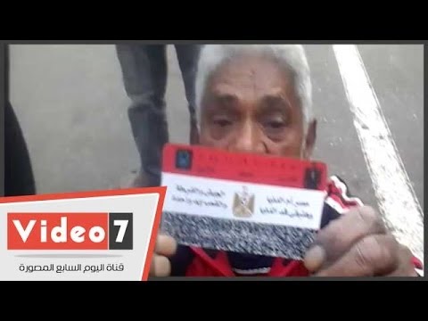 بالفيديو بطاقة السيسى الأكثر انتشارا بين الباعة فى العباسية