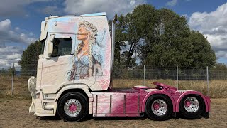 Swedish premiere for Joe Sharp’s ”Valkyria” - 2026 Scania S7700
