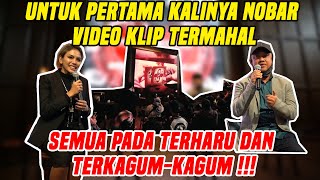 THE ATMOSPHERE OF THE MIDEO CLIP PREMIER SCREENING IS ALWAYS WRONG!!! THRILLING...MAKES YOU MOVED...