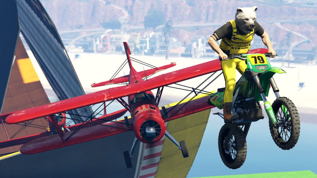 samoloty vs motocykle w GTA V 