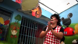 Video thumbnail of "LA PIÑATA REGUETTOON MEQUEQUE JR"