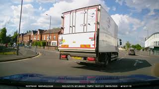 NextBase 522GW Dashcam pt9 (awful driving on a roundabout)
