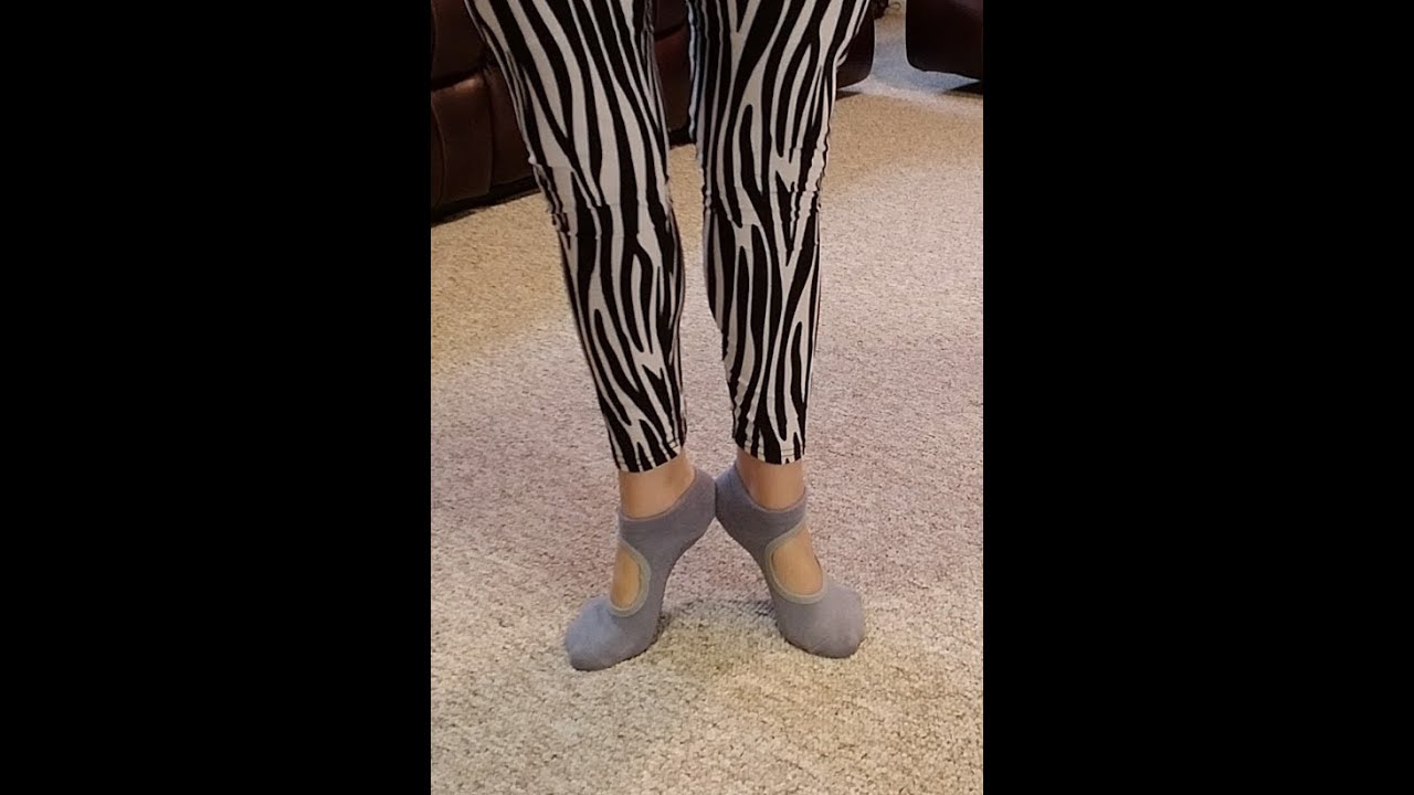 LIBRUONE Yoga Barre Socks Non Slip Skid for Barre Pilates Ballet 3 Pairs Cotton Socks One Size 5-10