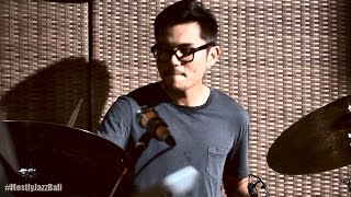 Indra Lesmana Keytar Trio - YB0DF @ Mostly Jazz in Bali 08/01/2017 [HD]