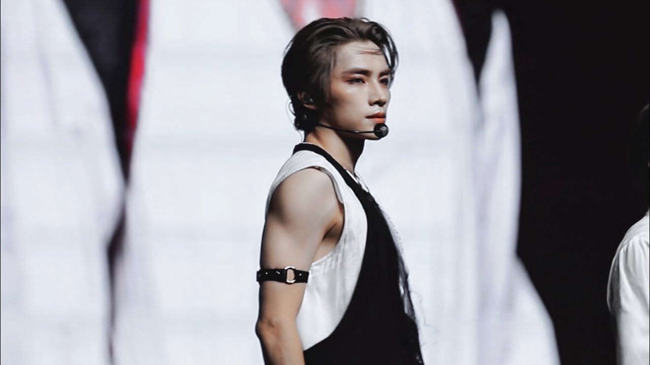 【WayV XiaoJun】20250817 NanJing NO WAY OUT  《BOUNCE BACK》Fancam Focus (HD) 