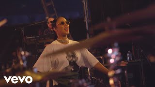 Mayra Andrade - Live at Solidays (Paris, June 2019)