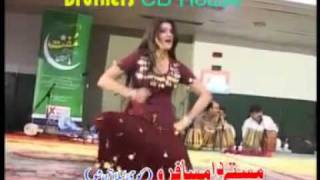 YouTube - GHAZALA JAVEED NEW STAGE SHOW IN DUBAI 2010 DA MUSAFARO MASTI PA DUBAI KE.flv