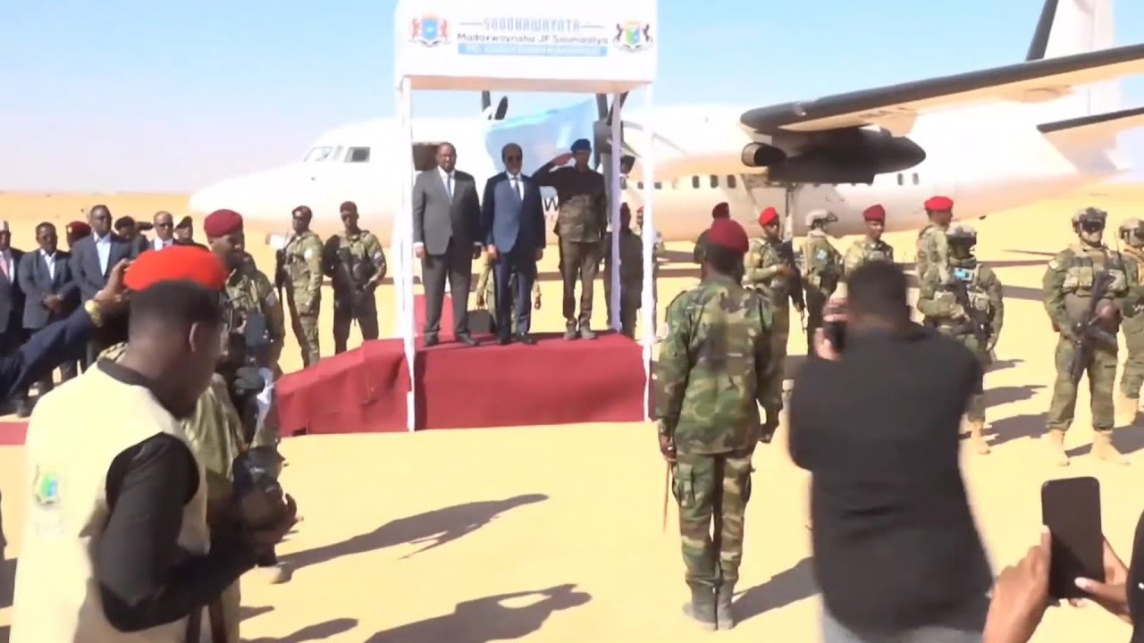 MADAXWEYNE XASSAN IYO QAABKA LOOGU SOO DHAWEEYAY LAASACAANOOD.