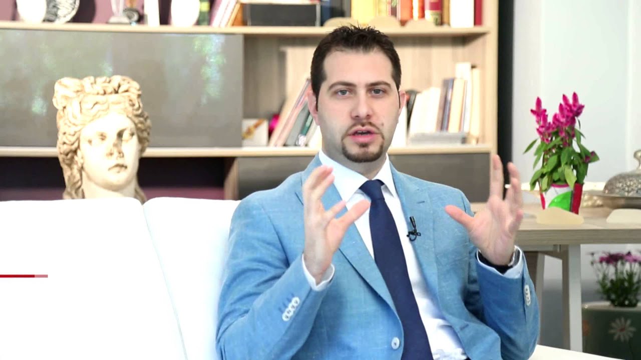 Çekici göğüslere sahip olmak için egzersizler Çekici göğüslere sahip olmak için egzersizler