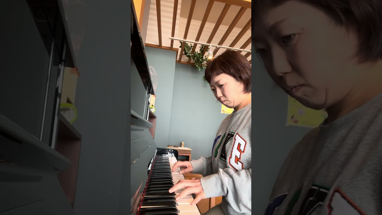 愛子　街ピアノ　めぐり　岐阜県土岐市　スーパーセンターオークワ土岐の隣施設　そば屋となりアップライト　KAWAI ピアノ