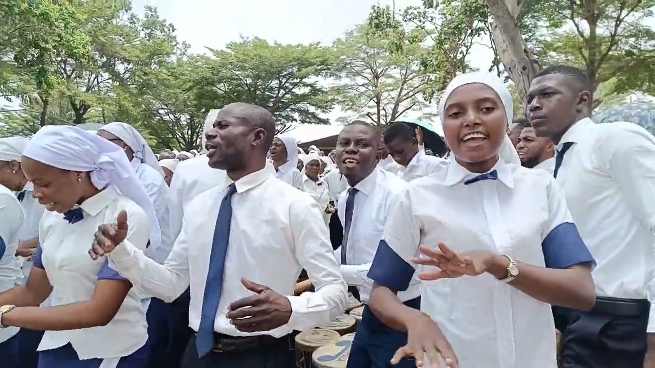 KILOMBO ZOLA : NGAMABA