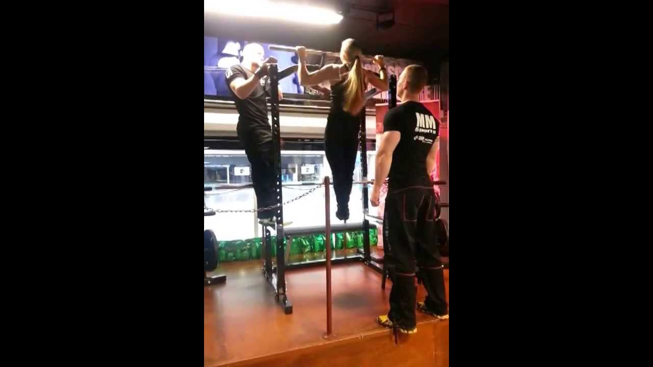 Chins & dips på MMSports Butik Malmö
