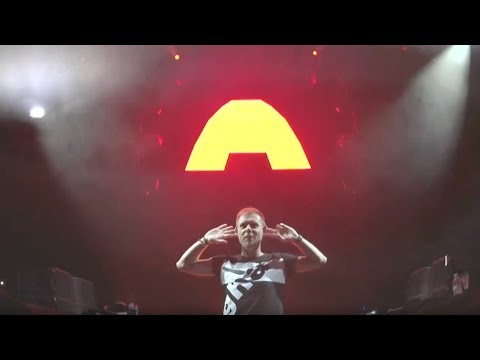 Armin Van Buuren Ultra Japan 2018
