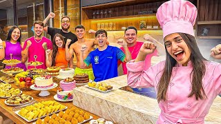 I prepared a super feast for Taspio's troops!!!!