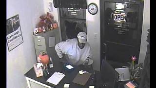 Cube Smart Self Storage Burglary 11/21/15 1511210596