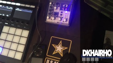 MASCHINE MK3: "Sampling using a TurnTable  and Media Player"