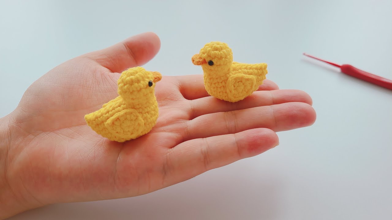钩针小黄鸭，迷你精致的小可爱，可做挂饰发夹