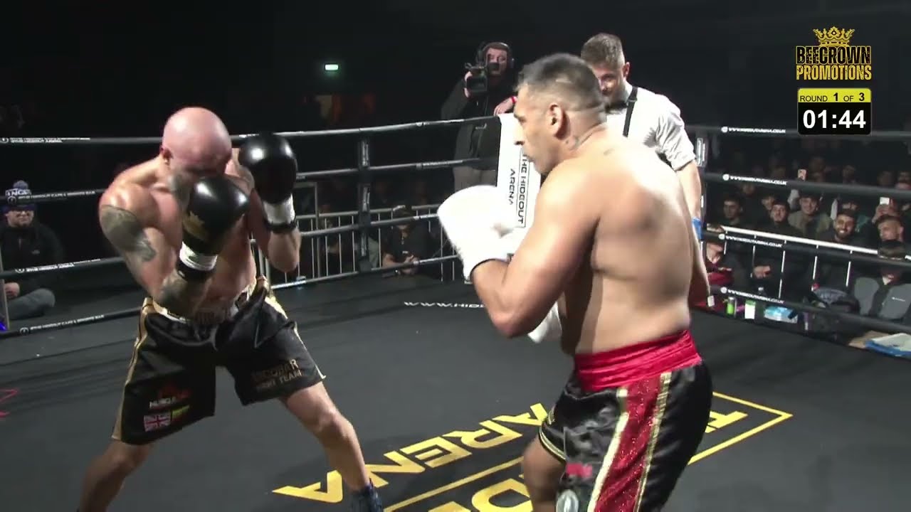 Terry 'The Problem'  VS Mr T 'The Lion'