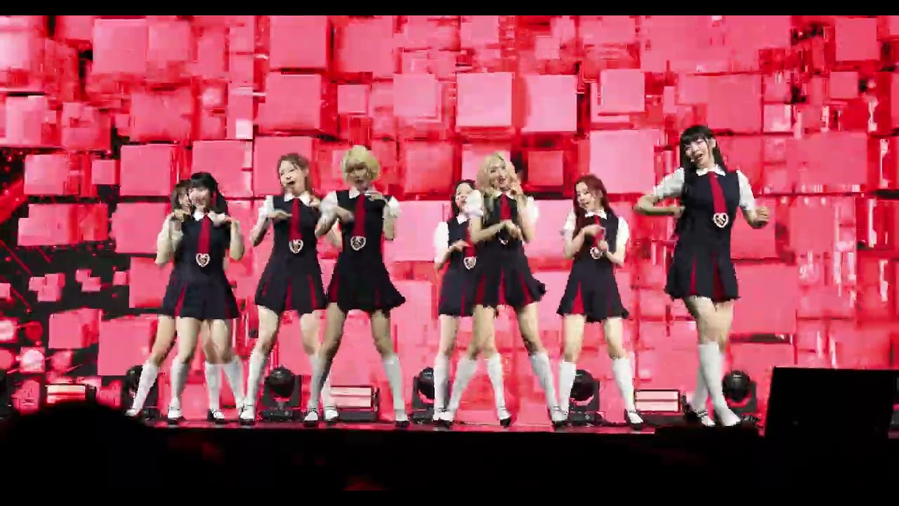 유니스 #무대몰아보기 스와이시 2집 미니앨범 쇼케이스 UNIS  SWICY SHOWCASE 진현주  나나  젤리당카  코토코 방윤하  엘리시아  오윤아  임서원 250415