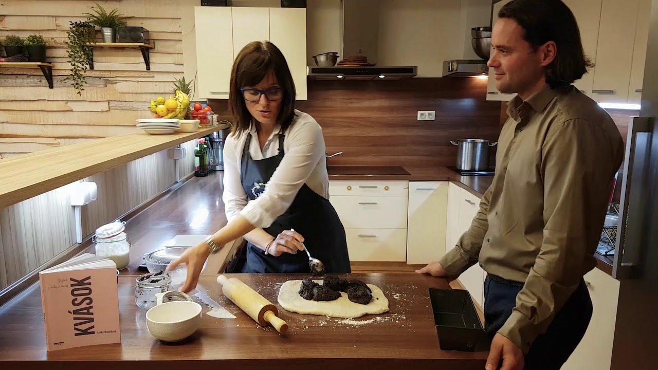 Pečieme z kvásku, časť 7.: Sladké kváskové pečenie (maková babka)