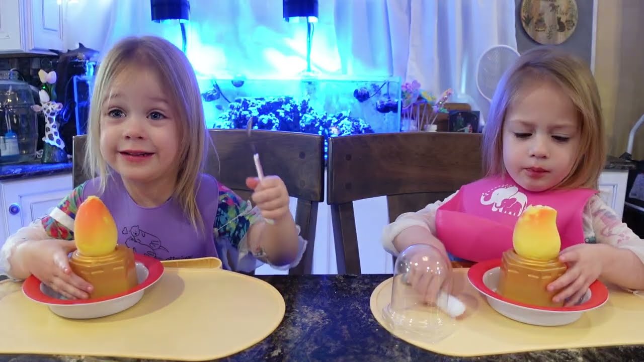 Twins try propitious mango ice cream