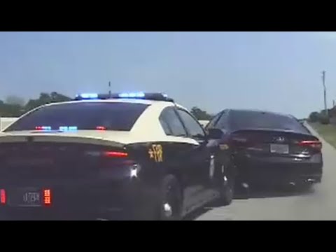 Florida troopers conduct PIT maneuver to end pursuit on I-95