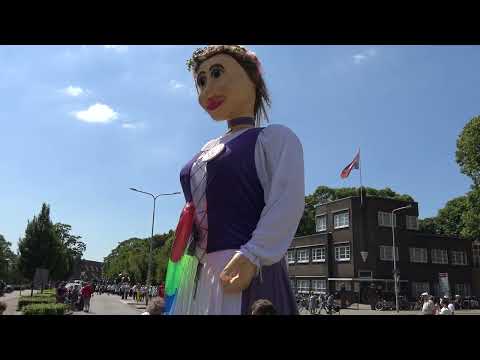 5e Internationale Reuzenstoet Bergen op Zoom 2017