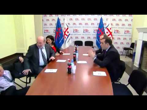 უხერხული მომენტი \"თავისუფალი დემოკრატების\" ოფისში