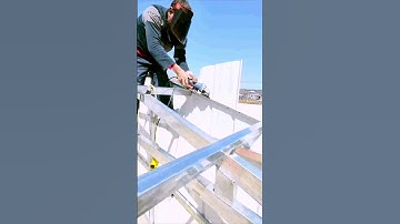 The cutting process of iron sheet - a good tool can improve the efficiency of doing things