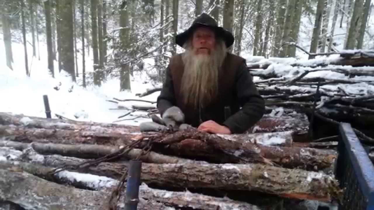 Stig-Anders skickar hälsningar från Råskog.