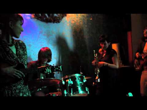 Sadie And The Blue Eyed Devils - Liu Ling (live)