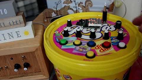 Meebleeps Mutant Synth meets O2 Minipops meets Sunvox - Arduino Synth and Drum Machine