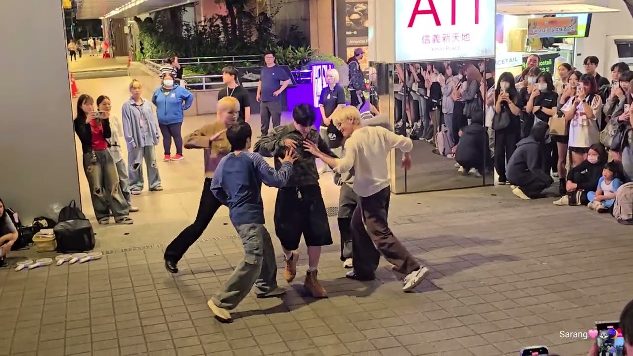 ONE PACT - BUSKING in Taipei XinYi Plaza (20250418)