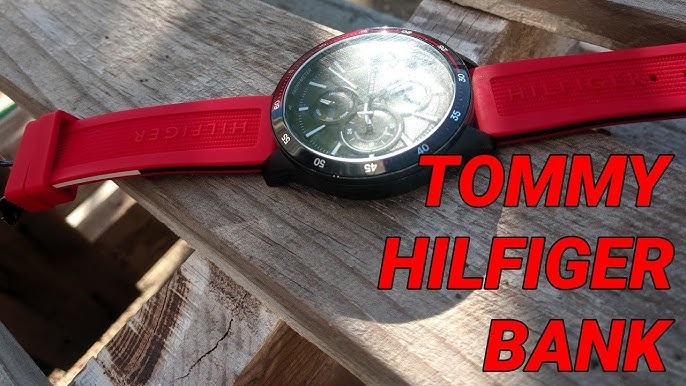 Tommy Hilfiger YouTube 1791896 - Connor: