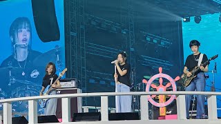 QWER - 흰수염고래(Blue Whale) 직캠 1ST WORLDTOUR [ROCKATION] DAY3 251005