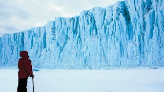 Ce qui se cache réellement derrière le mur de glace en Antarctique !