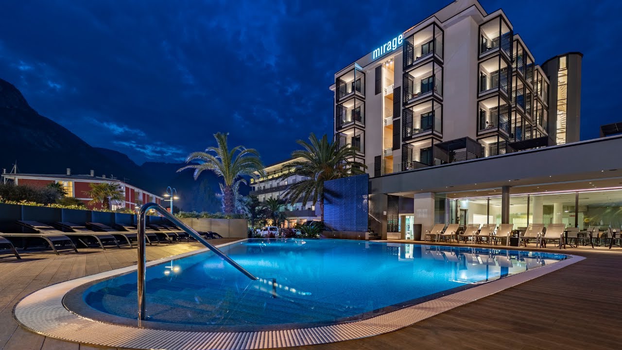 Welcome to the Lake Front Hotel Mirage