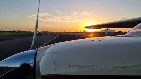 Flying at 22,000FT in a CESSNA 210! Lismore | Rockhampton