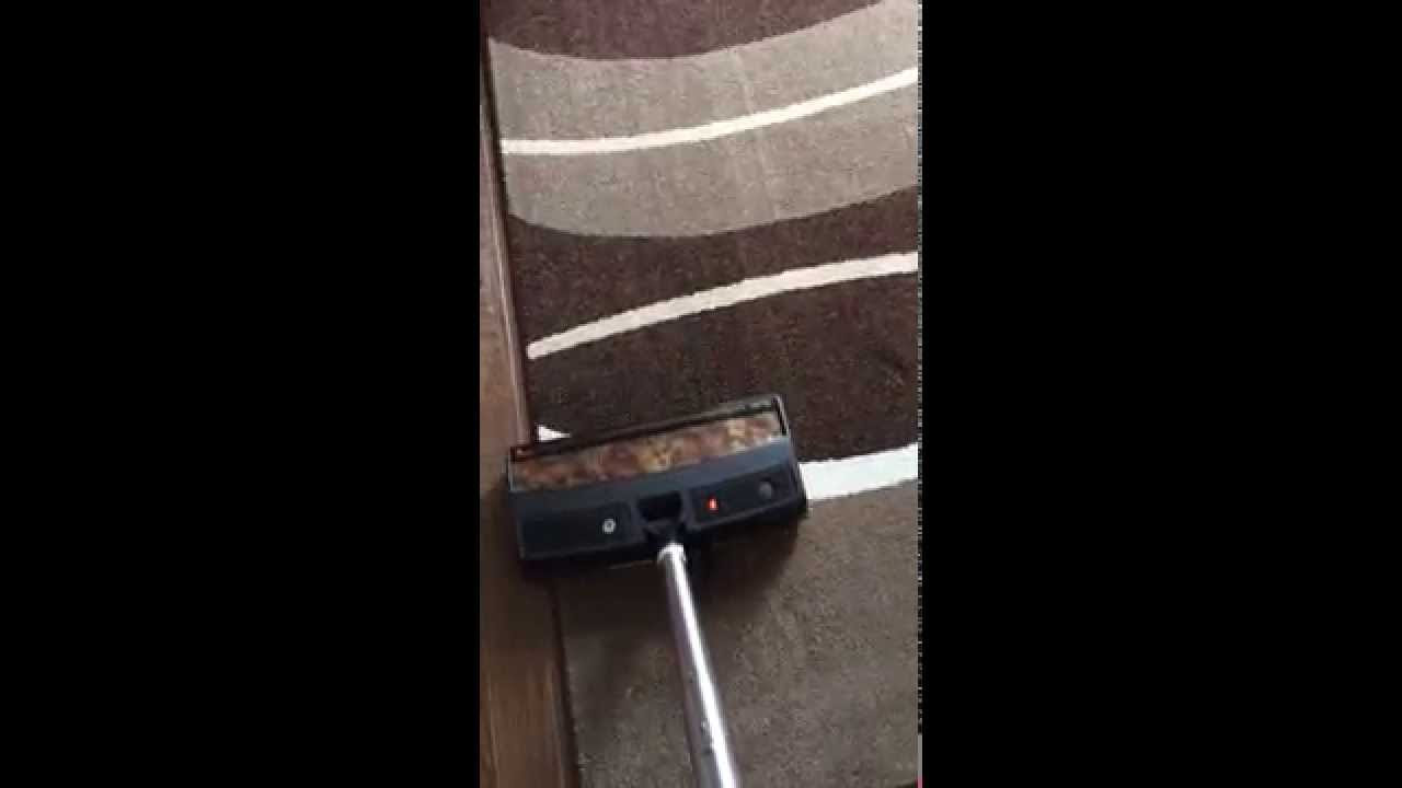 キングネプチューンで絨毯掃除 - YouTube