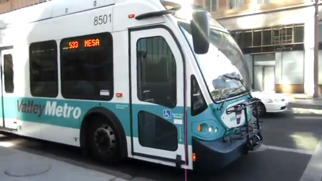 valley metro phoenix 2006 nabi 60 brt cng 8501 downtown new flyer d62lfa