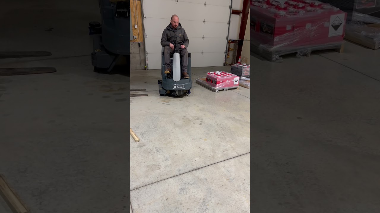 2013 Advance Advenger 2805D SN 3000136422