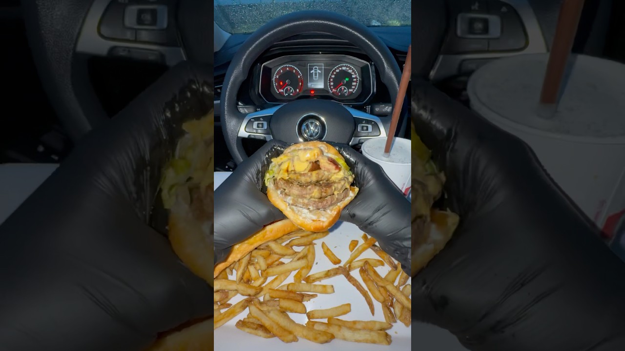 4 patties glizzy burger from Five guys! 🔥🍔