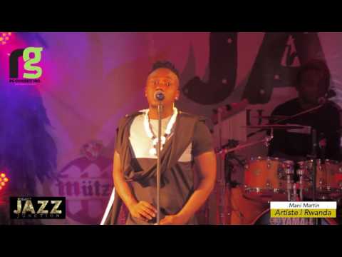 MAni MArtin Performing Baba ni Nani ( KIgali Jazz Junction Edition 7)