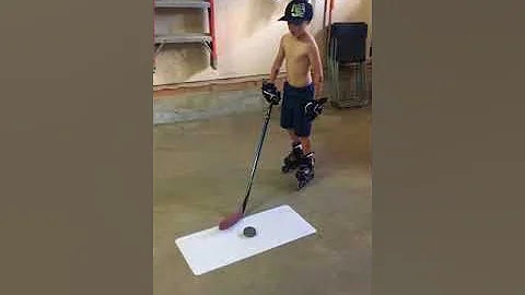 Learn to toe drag with Elliot