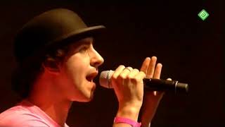 Maximo Park - Our Velocity (Live Pinkpop 2007)