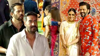 Ajay Devgn, Shahid Kapoor, Riteish Deshmukh At Ambani's House On Ganpati Mahotsav | Lehren TV